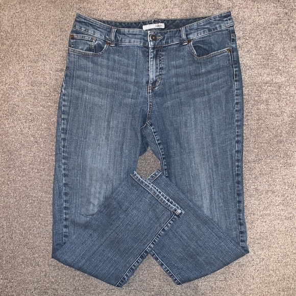 Chico’s Platinum Jeans - Picture 2 of 7